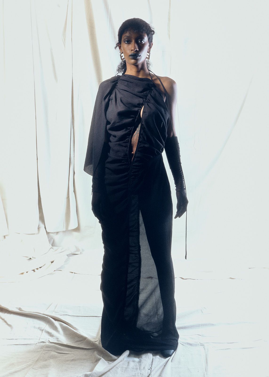 Elena Velez Metalmagazine 22.jpg
