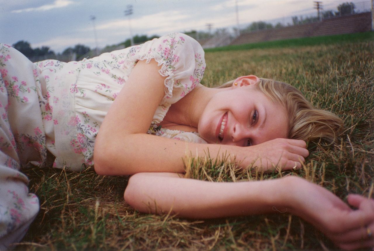 05_Sofia-Coppola_The-Virgin-Suicides_RS273660_SC_VS_21-2.jpg