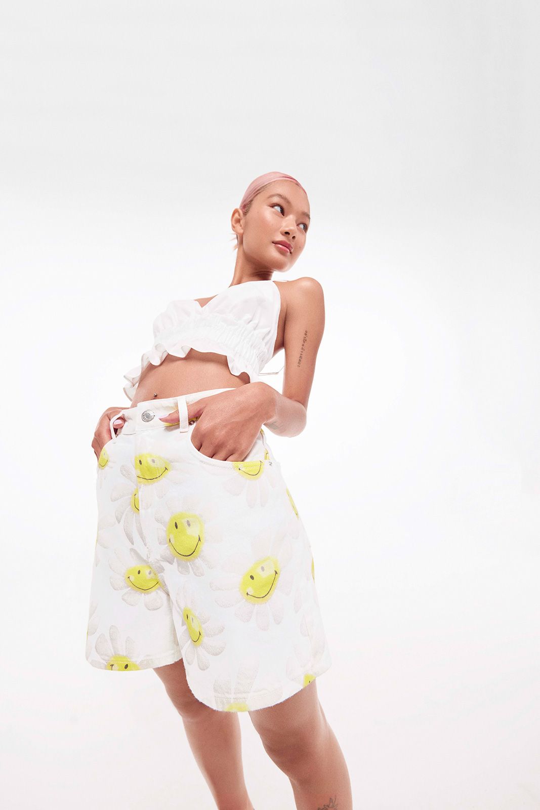 Bershka Teams up With Smiley 4.jpg