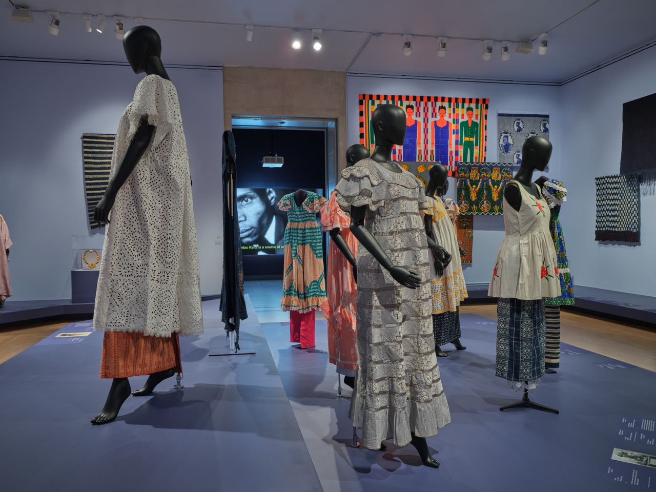 Seidou_Keita_exhibit_14.jpg