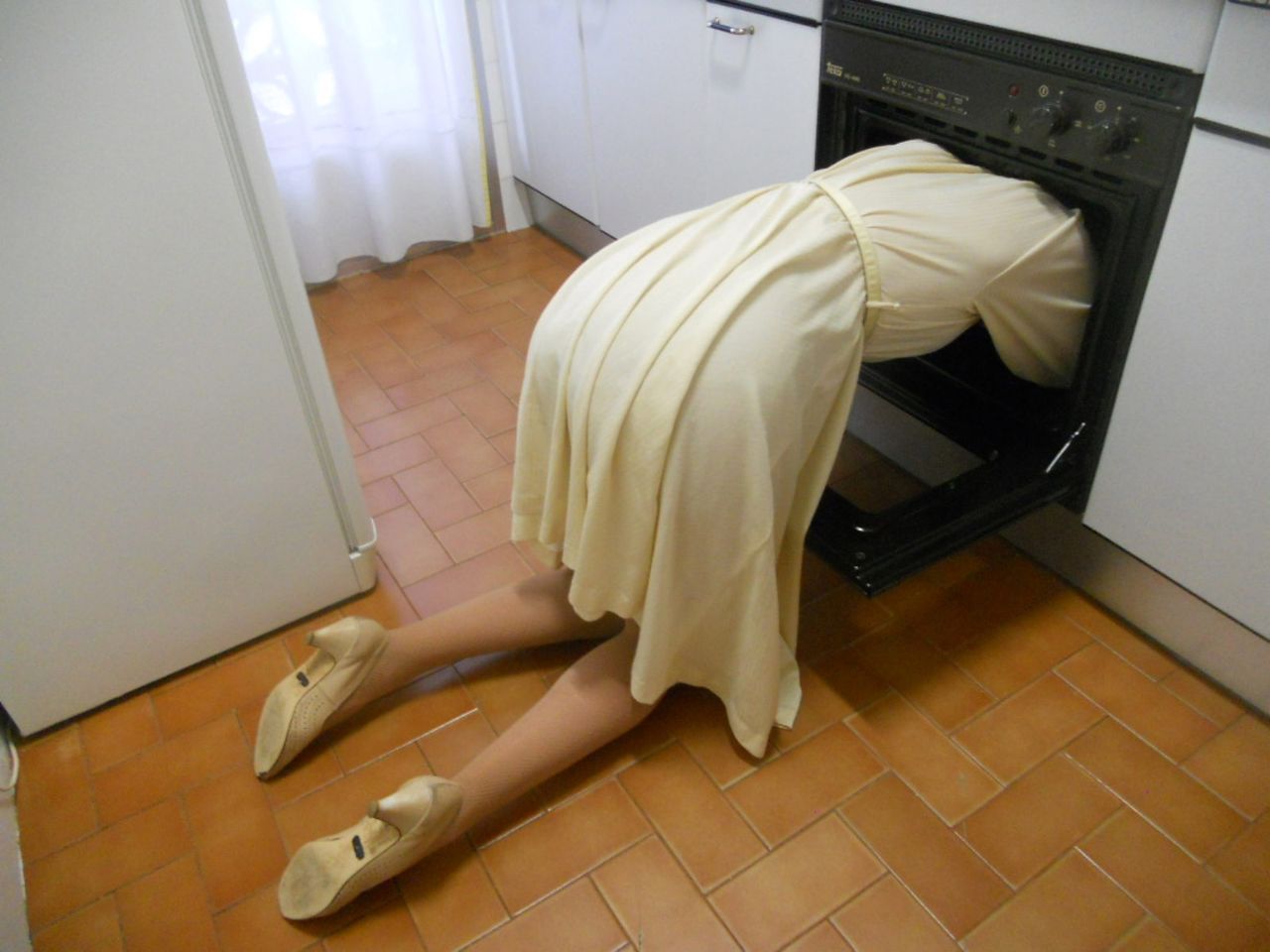 Miss  Beige Metalmagazine 7.jpg