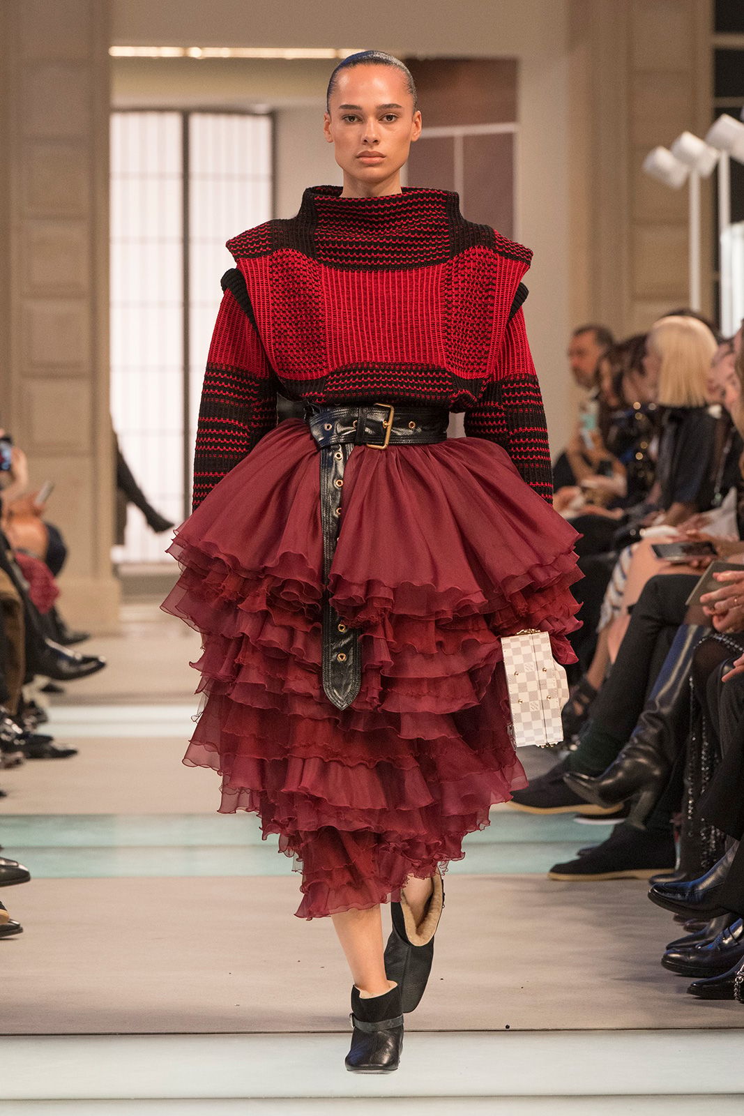 LV_AW25_Look_11.jpg