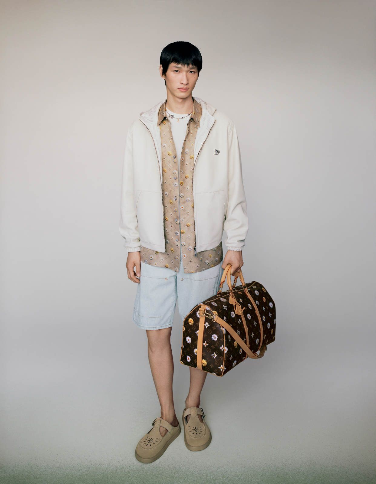 LOUIS-VUITTON-MEN-SPRING-26_18.jpg