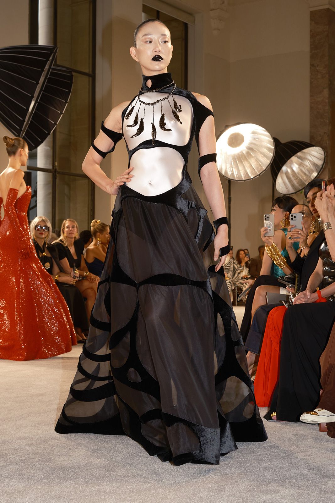 SCHIAPARELLI_HC_FW2526_19.jpg