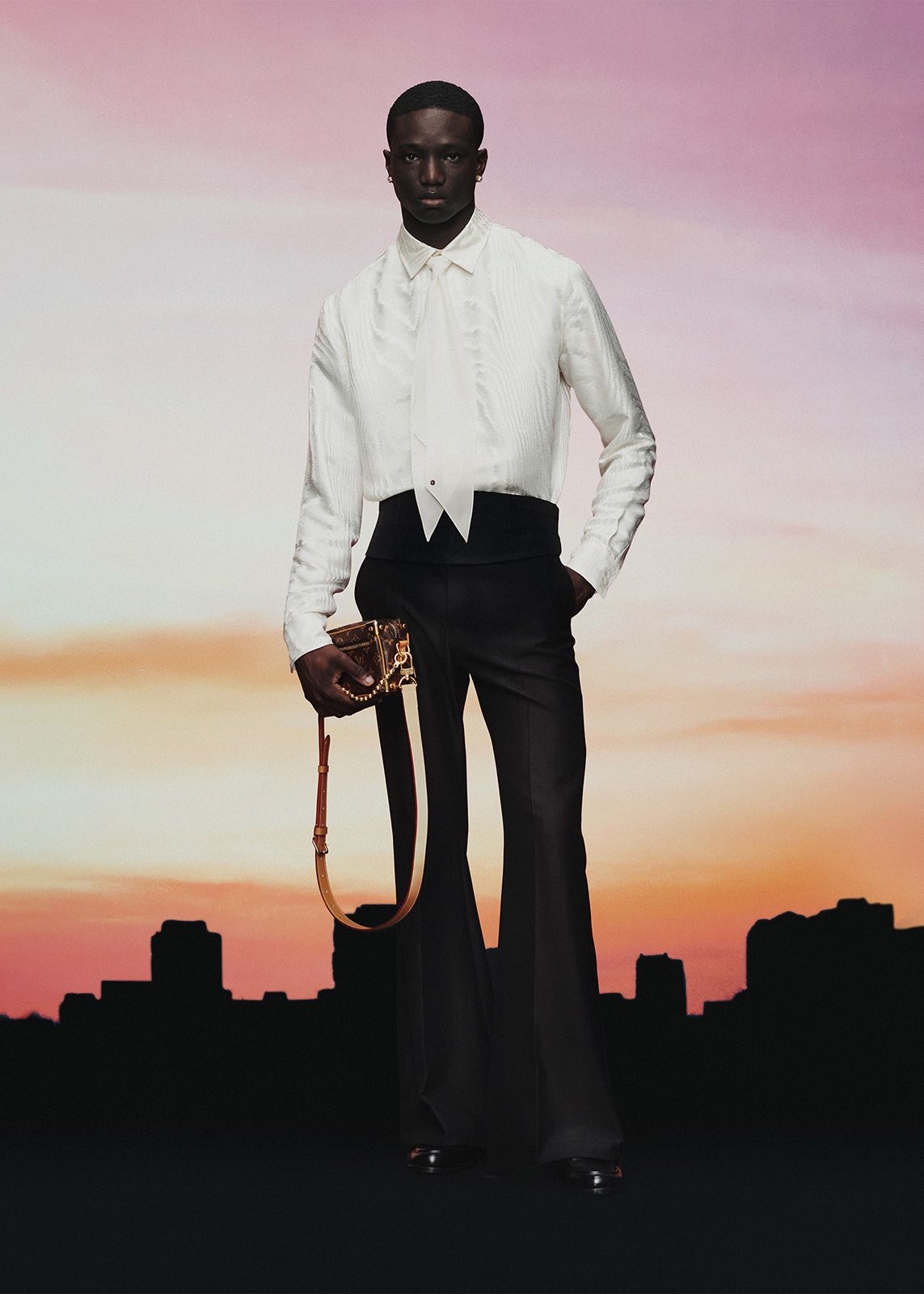 Louis_Vuitton_Pre-Fall_2025_11.jpg