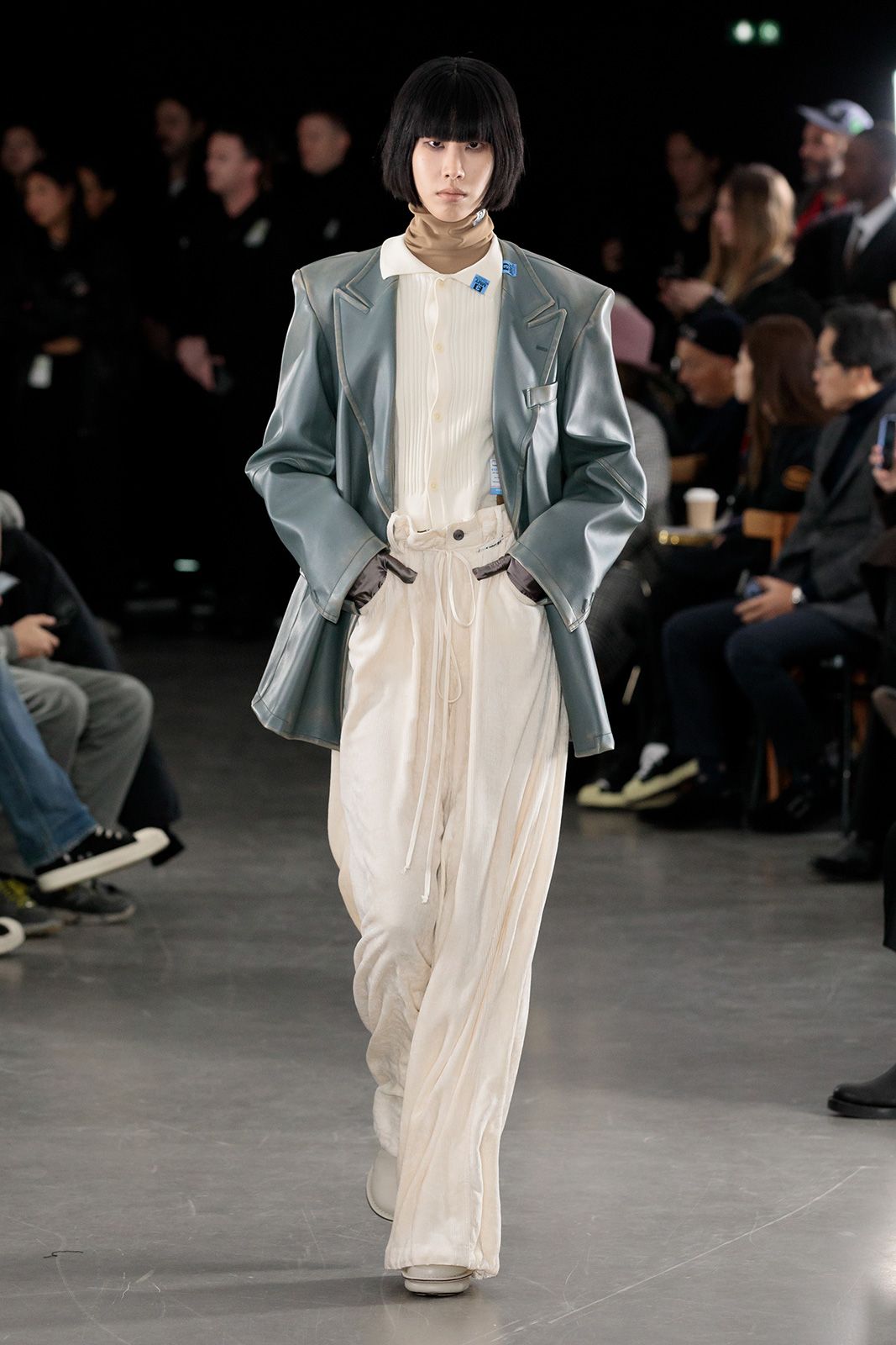 Maison Mihara Yasuhiro F W 2023 52.jpg