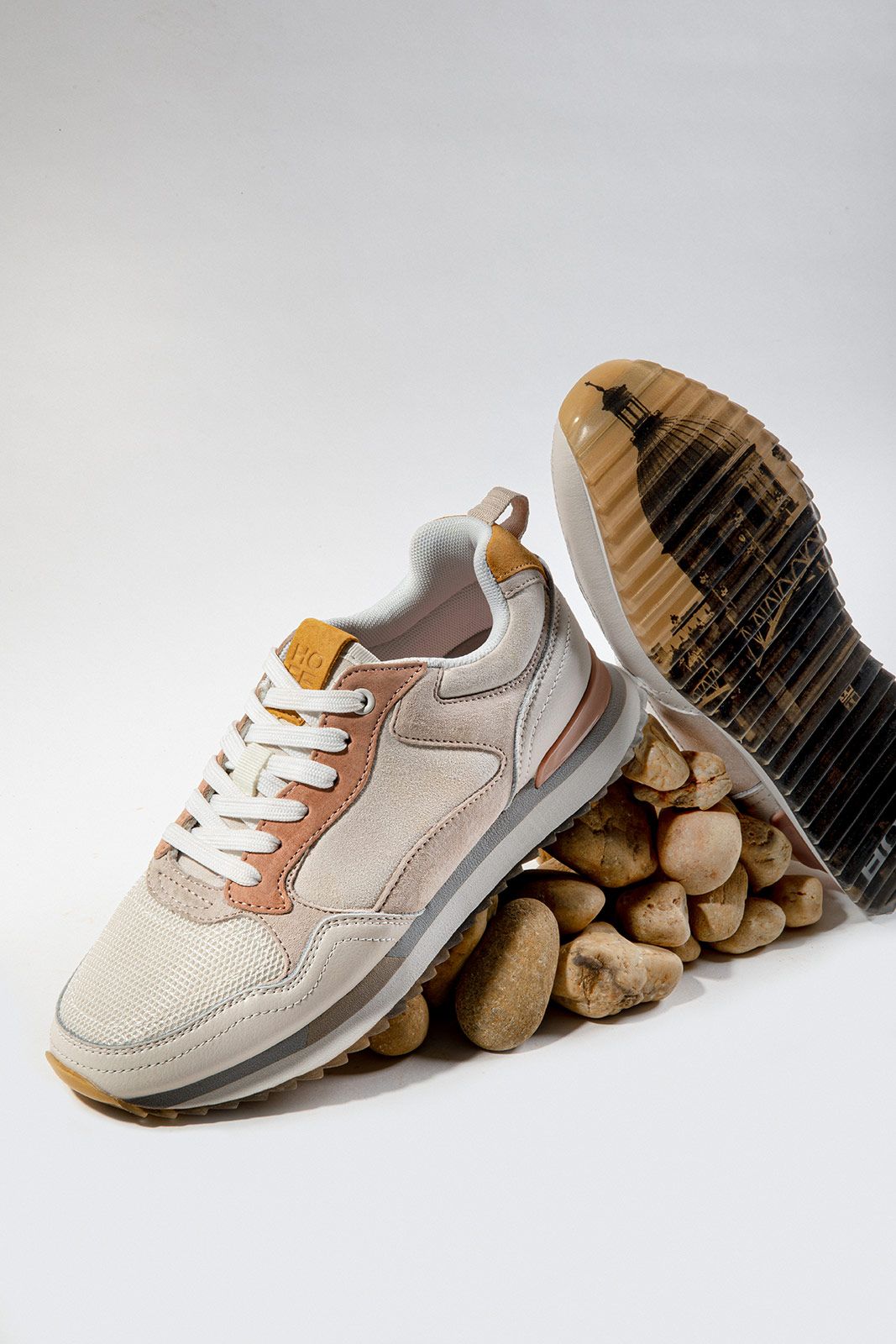 Thehoffbrand Metalmagazine 12.jpg
