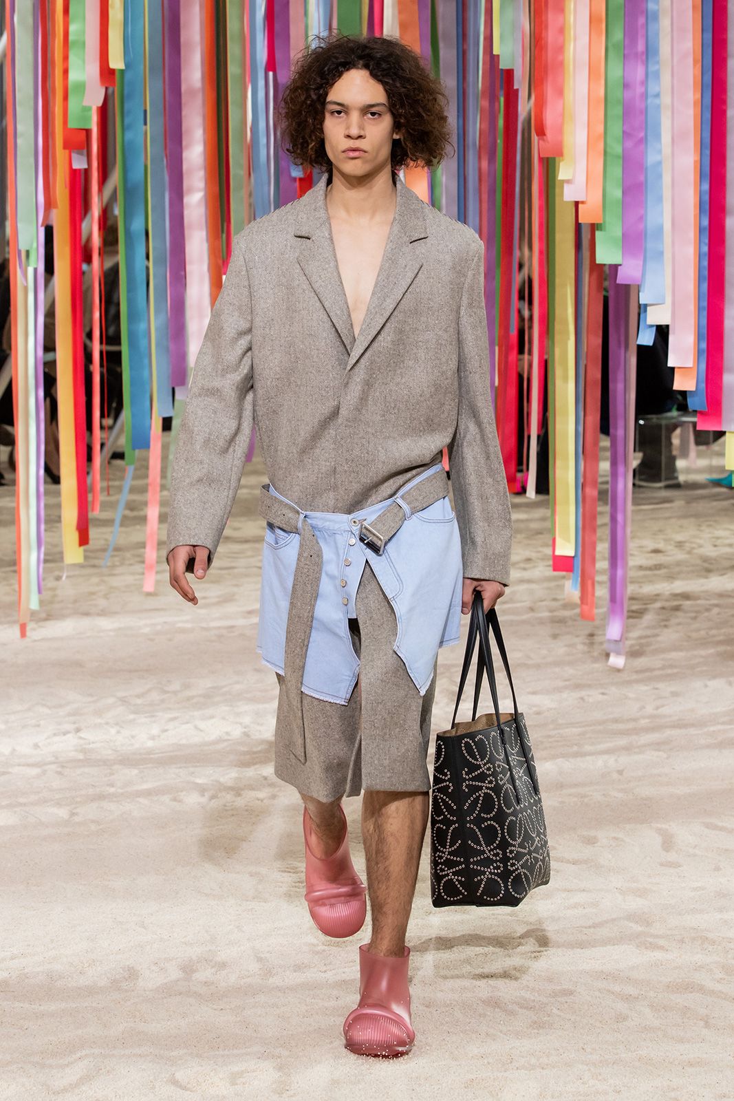 Loewe Men Fw 2022 Metalmagazine 56.jpg