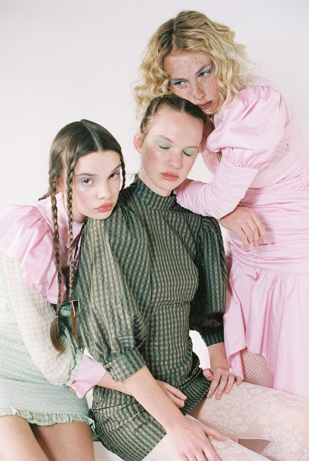 Xanthe Hutchinson Metalmagazine19.jpg