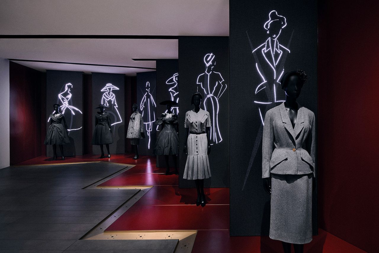 Azzedine-Alaia-Dior-Collection_6.jpg