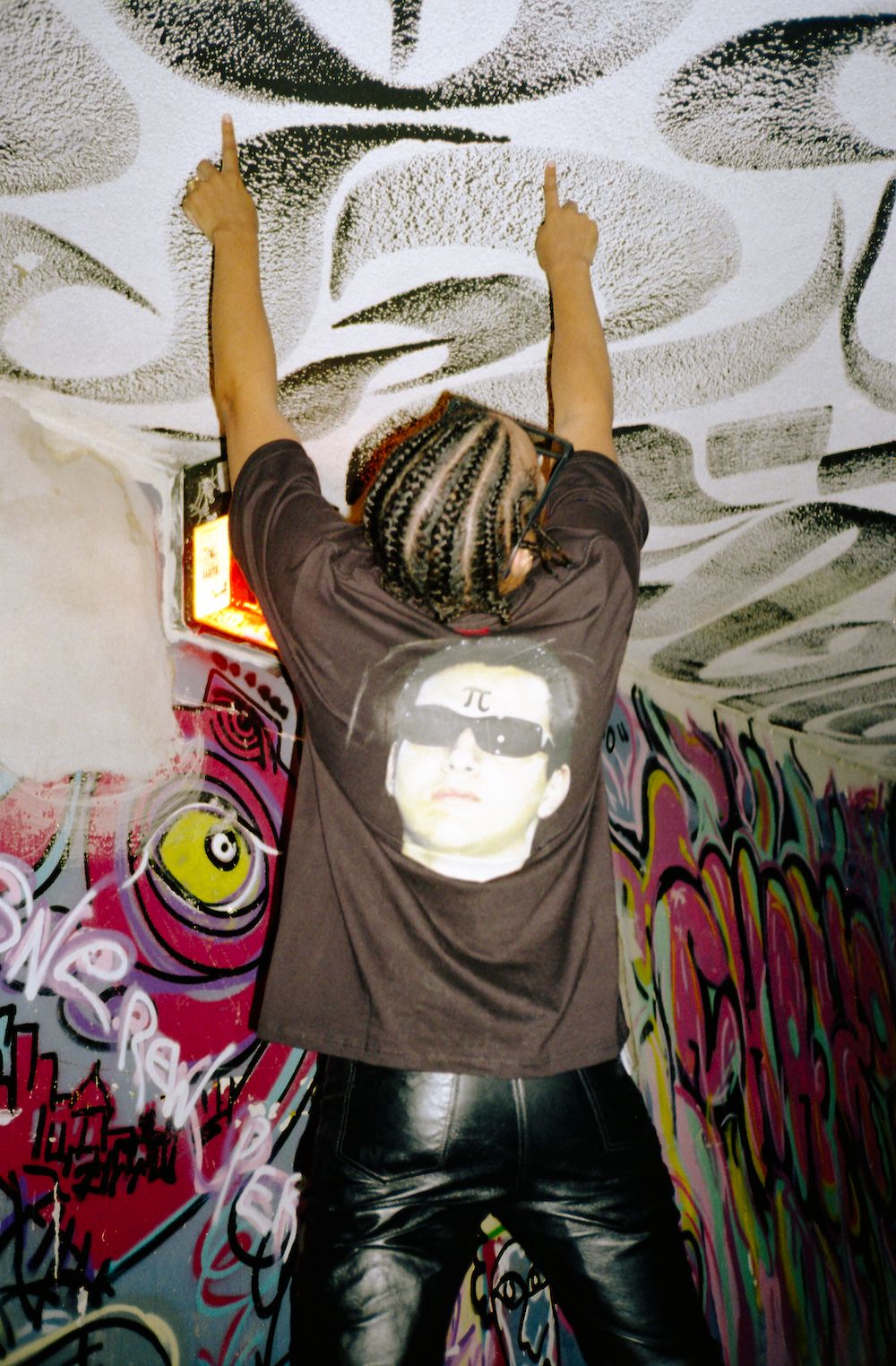 Look Pleasures 4.jpg