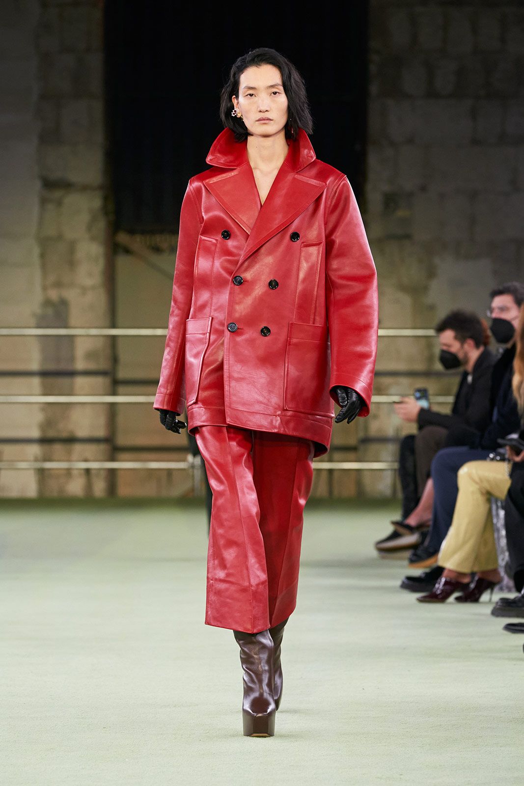 Bottega Veneta W22 020.jpg