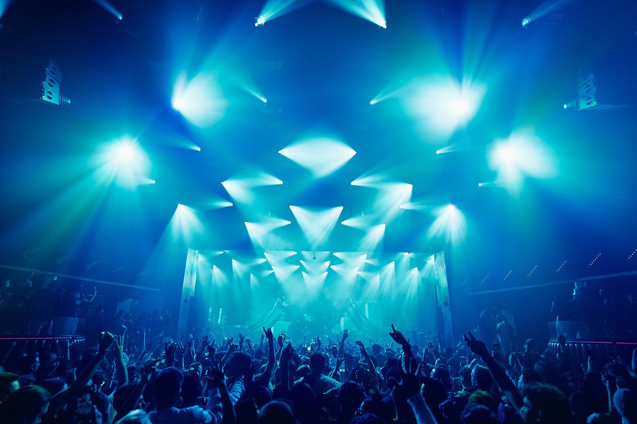 Ushuaia Closing 4.jpg