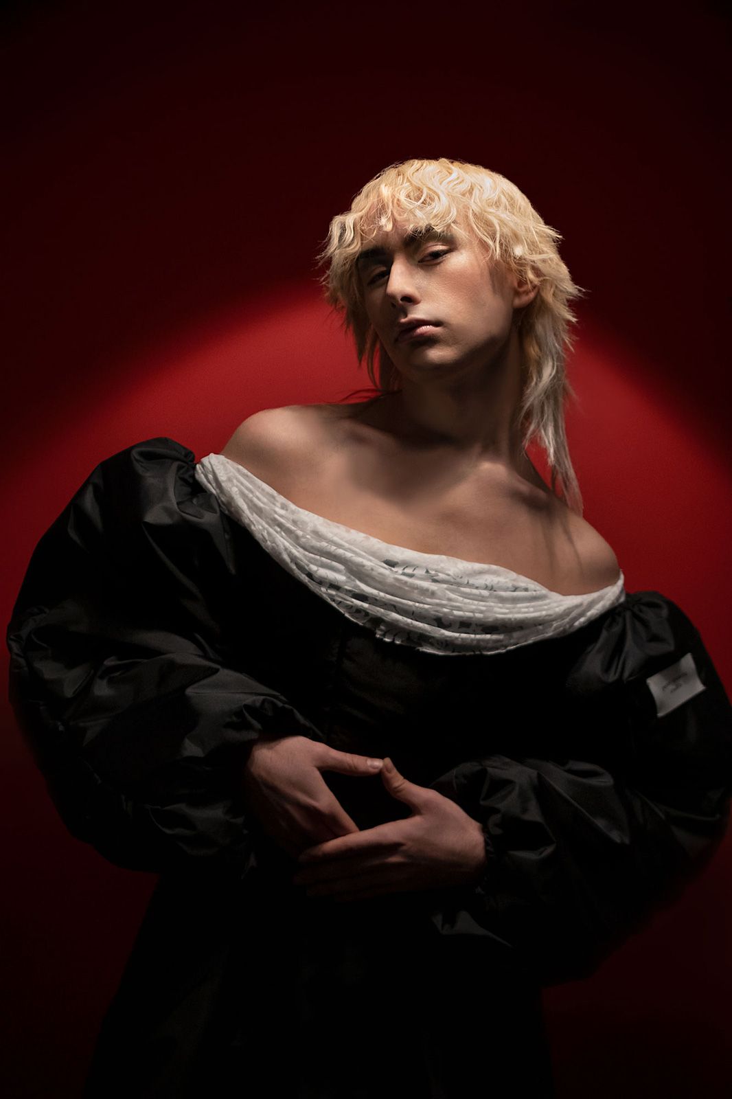 Genero Divinoo Metalmagazine 1.jpg