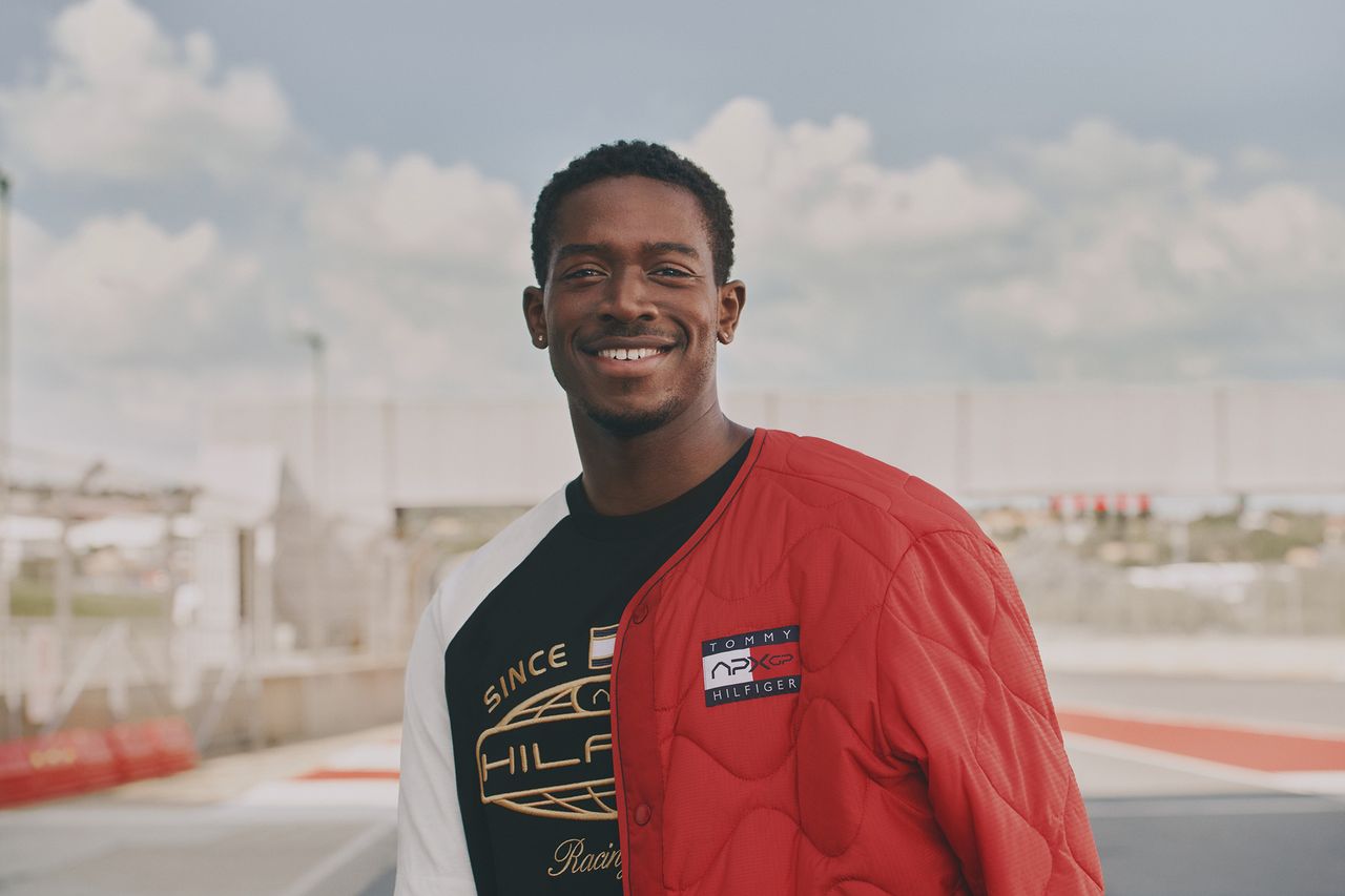 Tommy-Hilfiger_F1_5.jpg