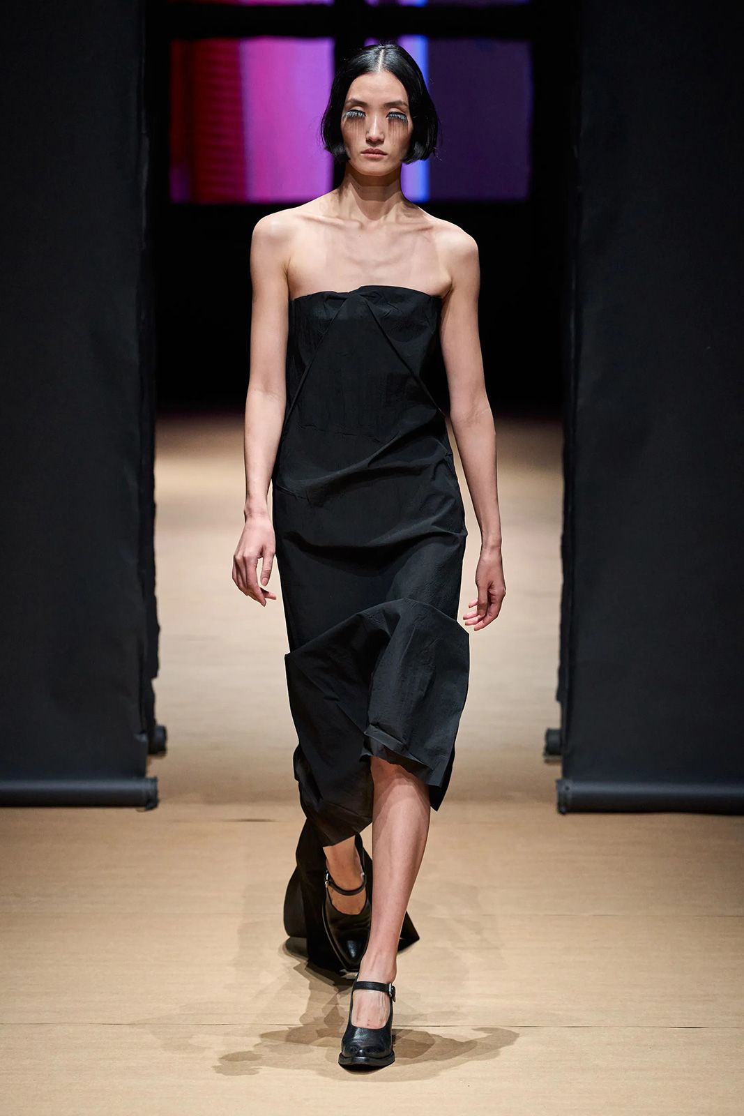 Prada Spring 2023 Metalmagazine 50.jpg