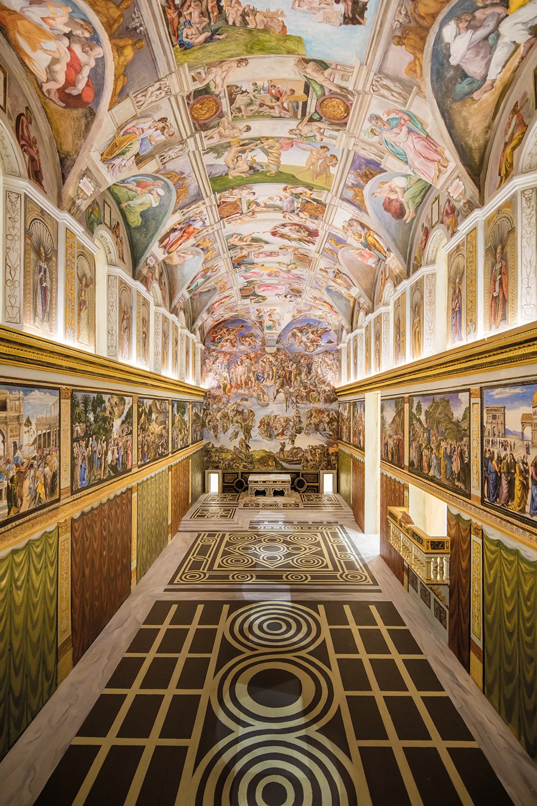 Maurizio Cattelan 4.jpg