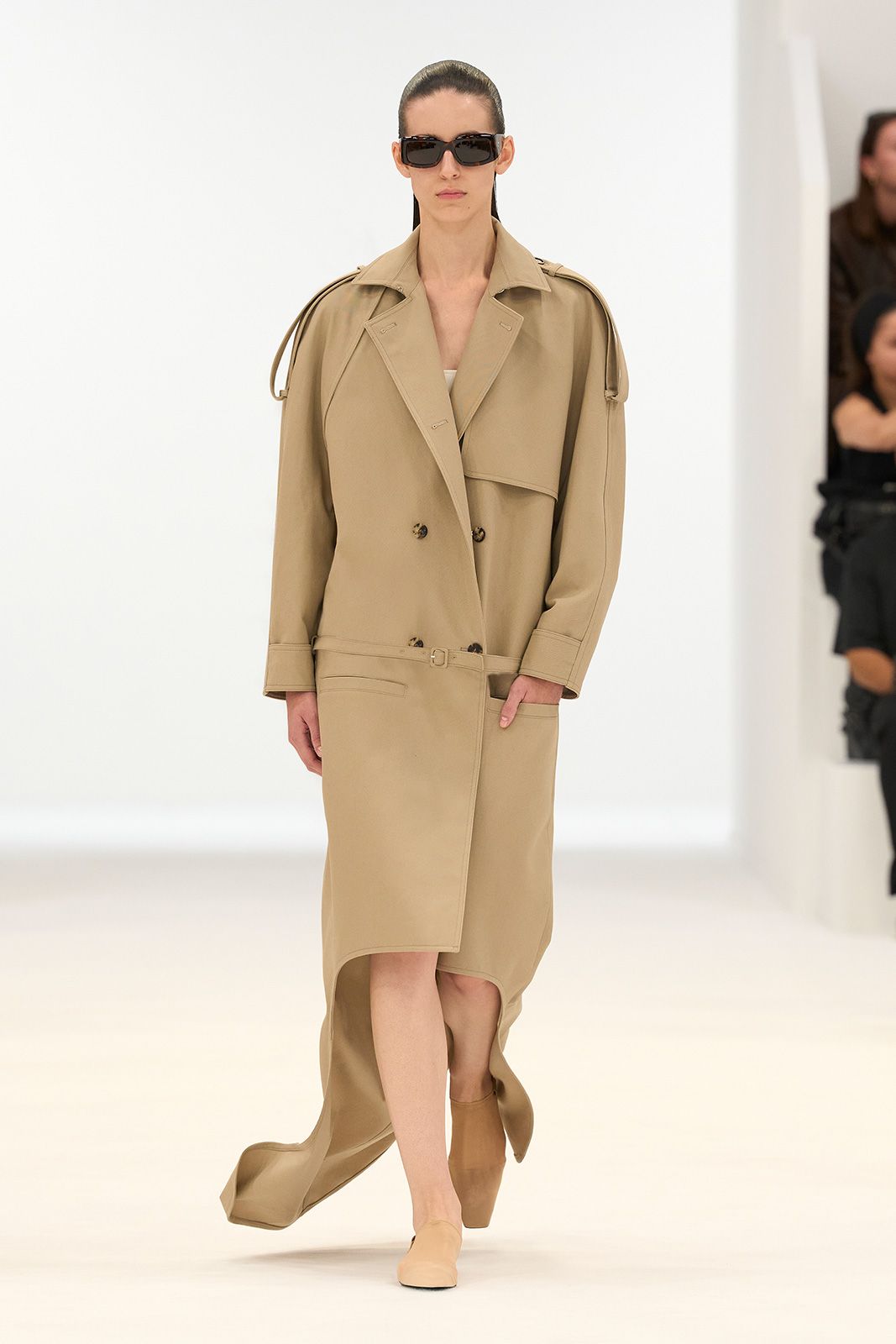 COURREGES_SS26_13.jpg