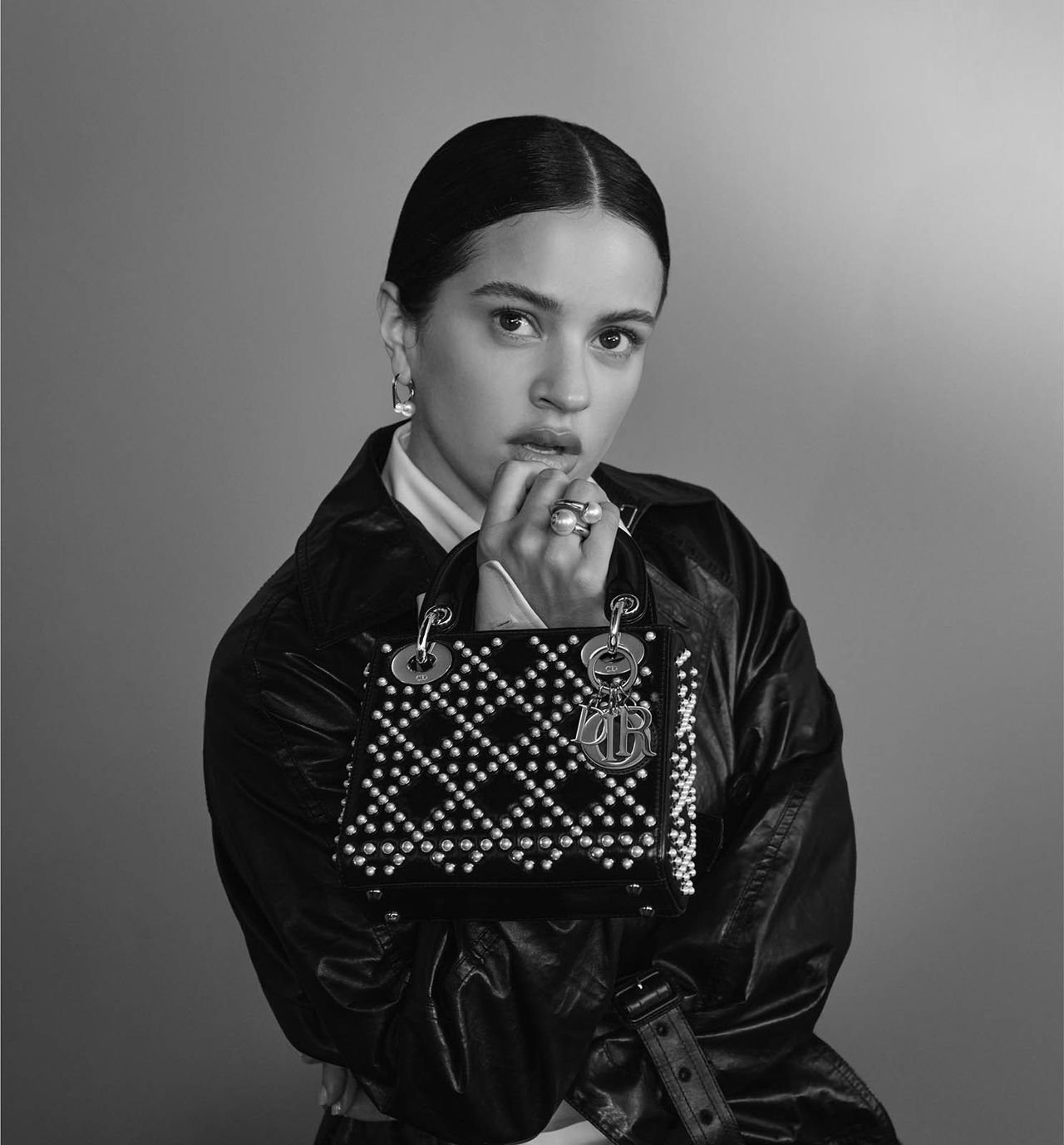 LADY-DIOR CAMPAIGN-x-ROSALIA_1.jpg