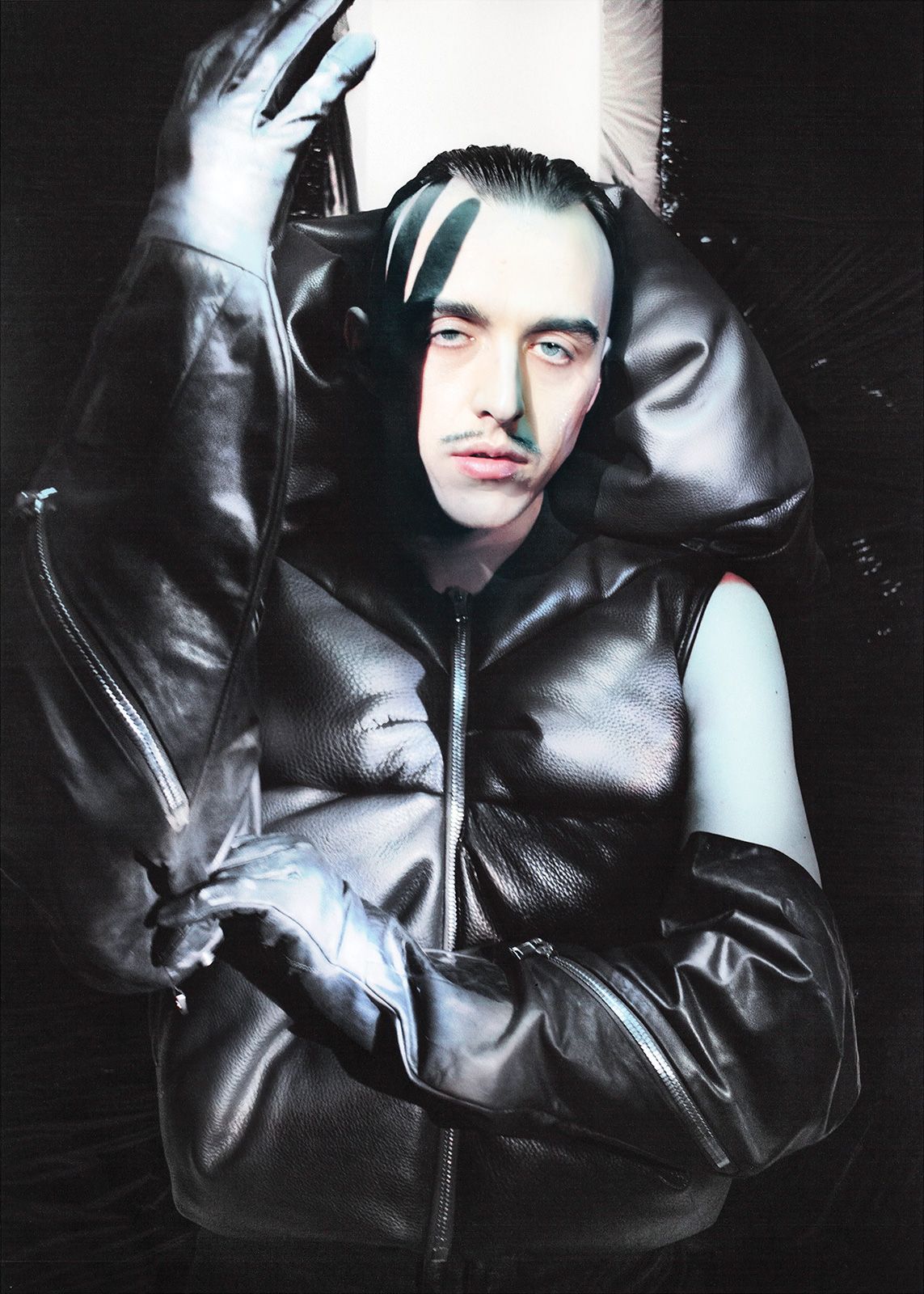 Tommy Cash Metalmagazine 3.jpg