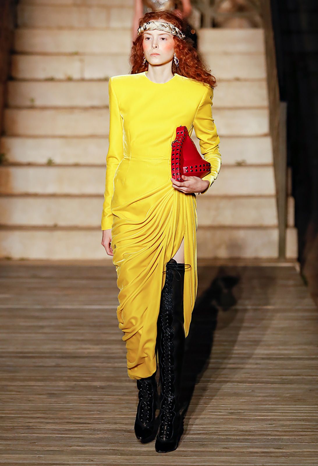 Gucci Resort 2023 15.jpg