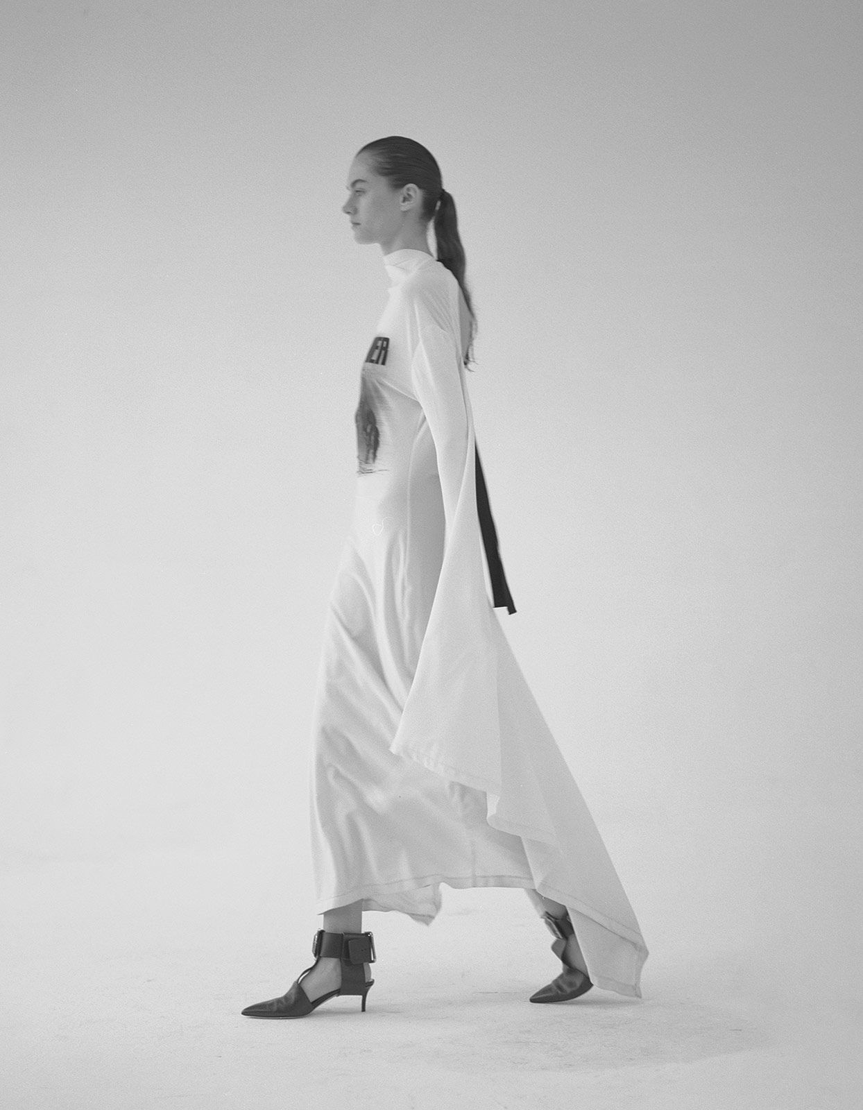 Anna Victoria Best Metalmagazine 16.jpg
