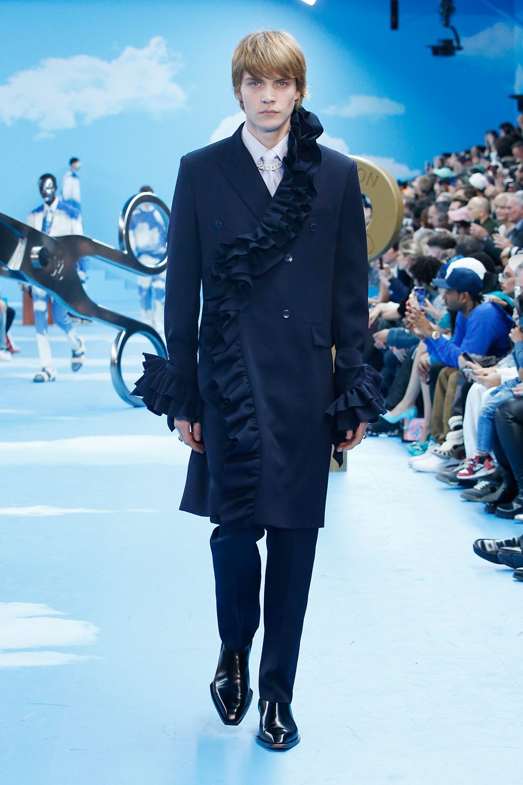 Louis Vuitton F W20 Metalmagazine 29.jpg