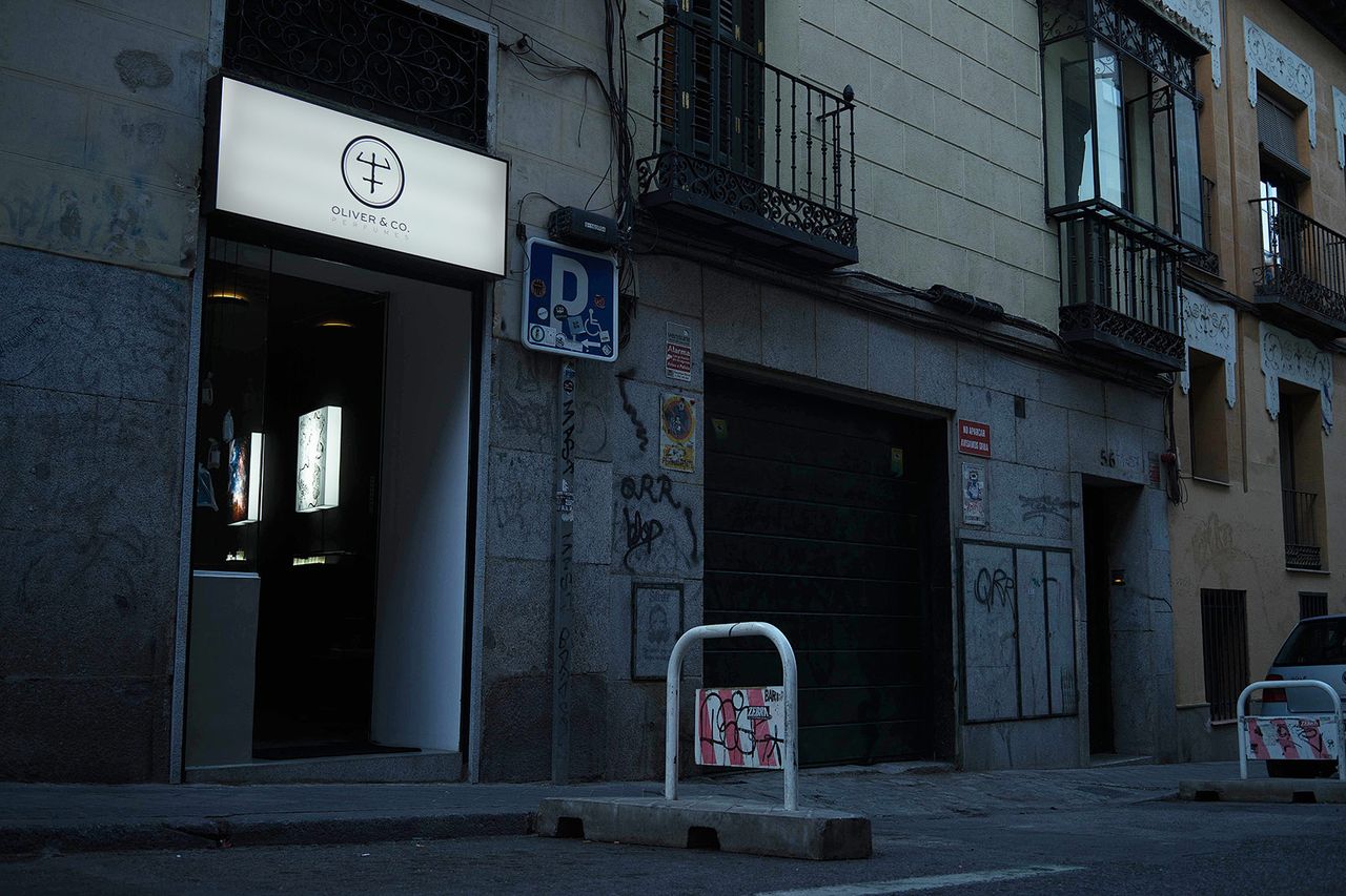 Oliver Valverde Metalmagazine 2.jpg