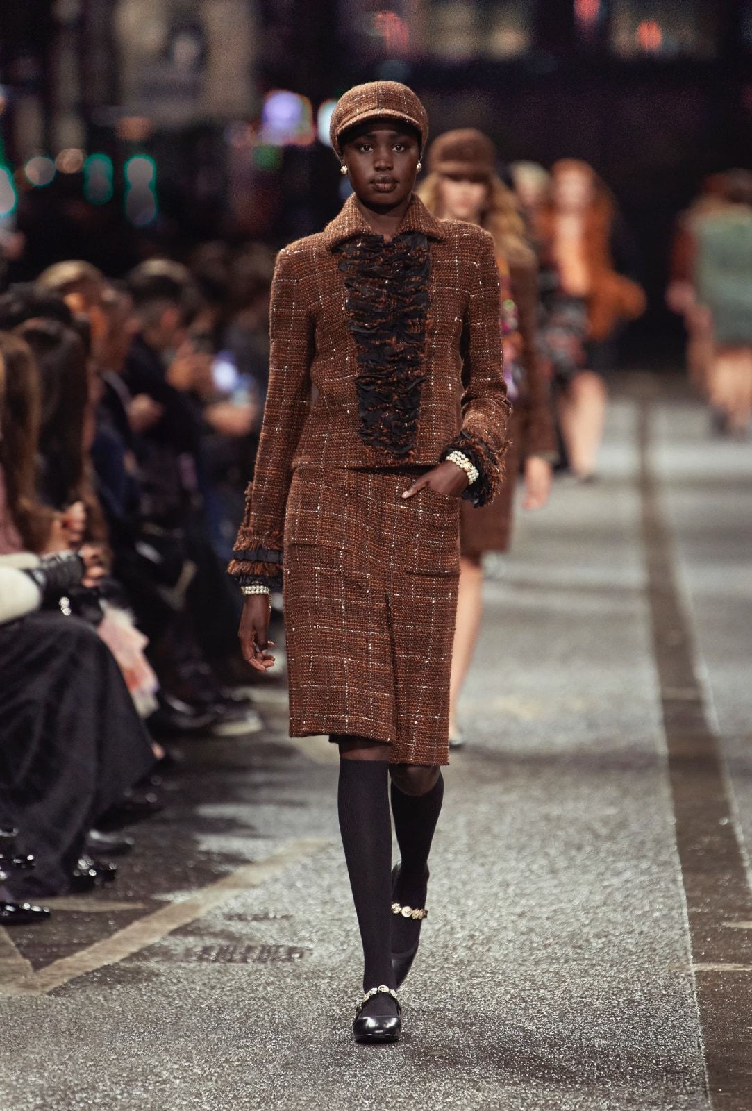 Chanel Metiers D Art 2024 34.jpg