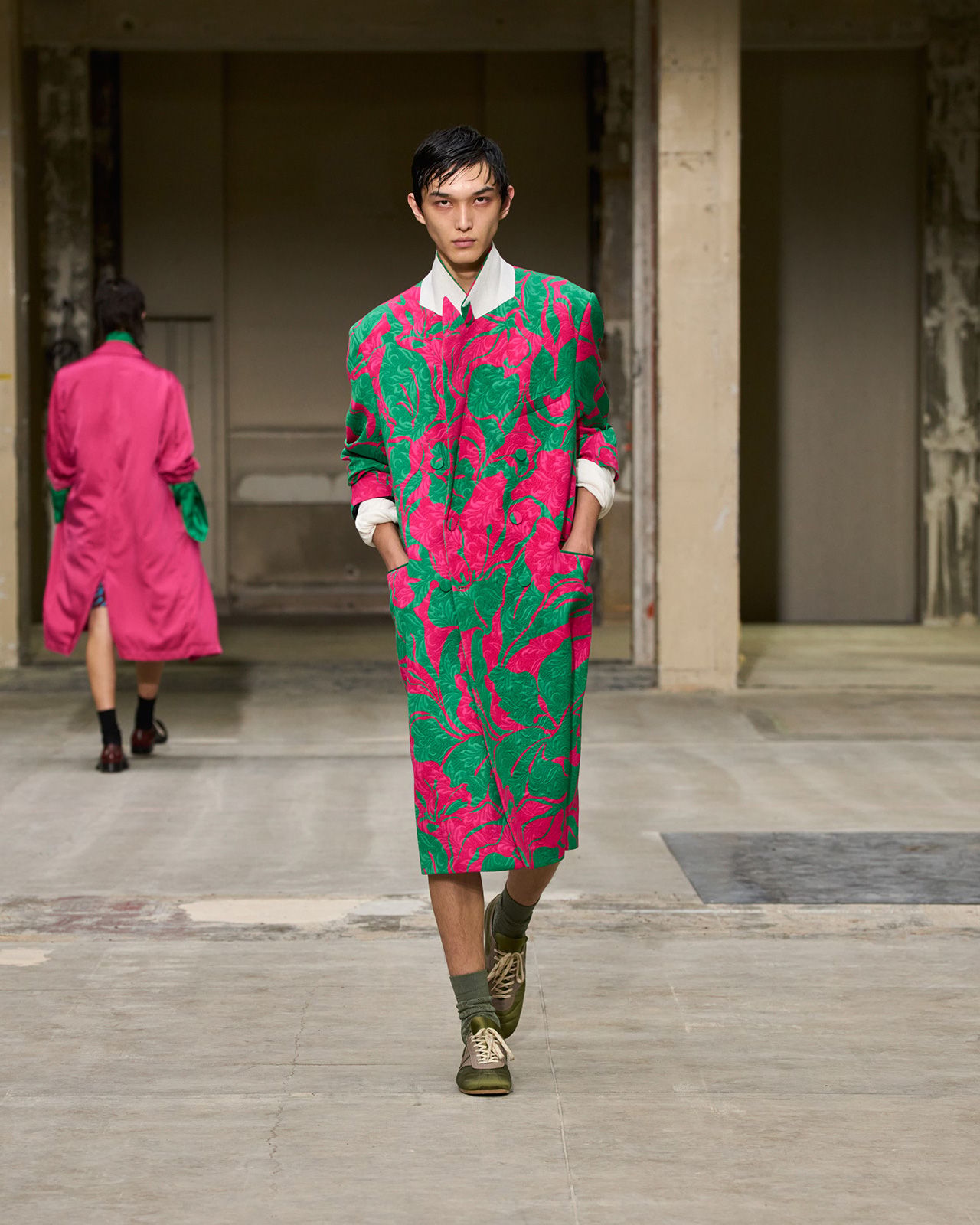 Dries-Van-Noten-S26-24.jpg