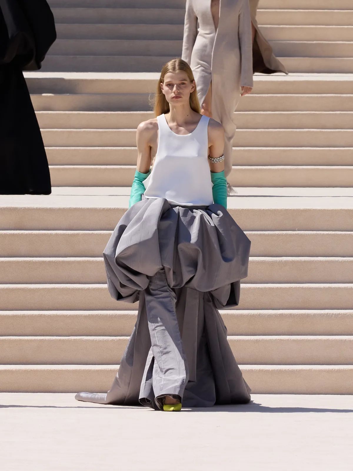 metal-balenciaga-couture-f-w-2026-08.webp