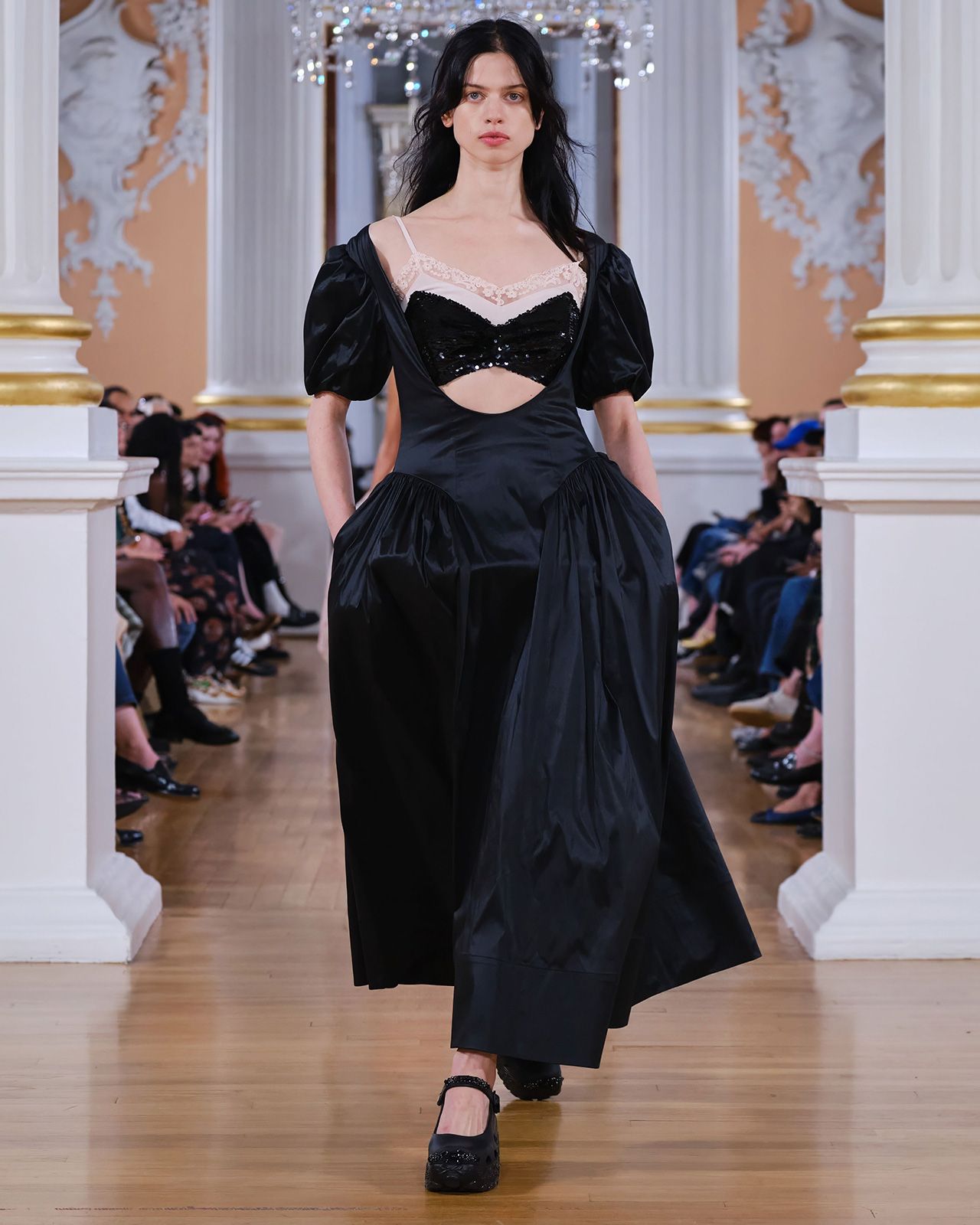 SIMONE-ROCHA-SS26-LOOK-53.jpg
