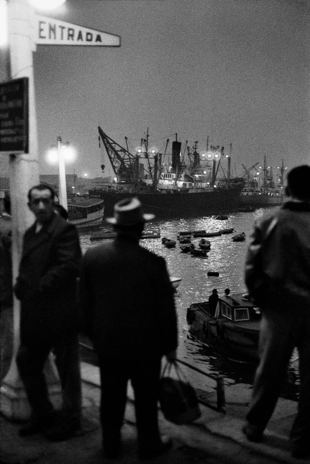Sergio-Larrain_El-vagabundo-de-Valparaiso_4.jpg