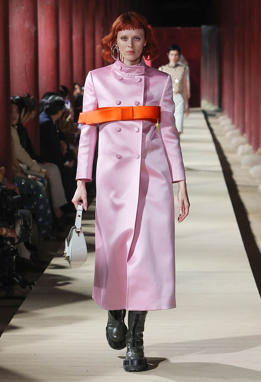 Metal Gucci Cruise 2024 7.jpg
