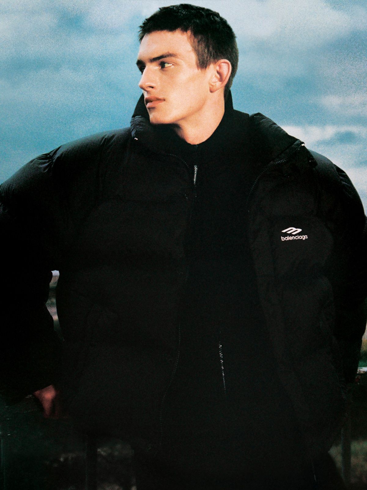 BALENCIAGA-SKIWEAR-2025-CAMPAIGN-5.jpg