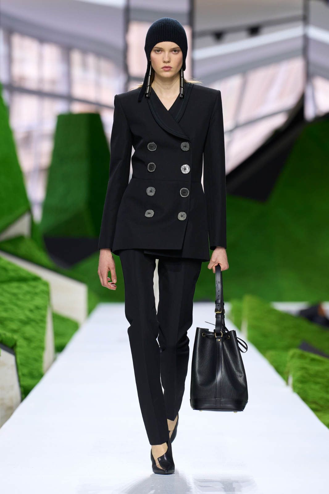 Louis_Vuitton-FW-2026_22.jpg