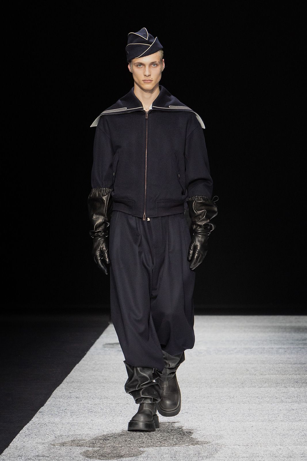 EMPORIO-ARMANI-MENSWEAR-FW2425-5.jpg