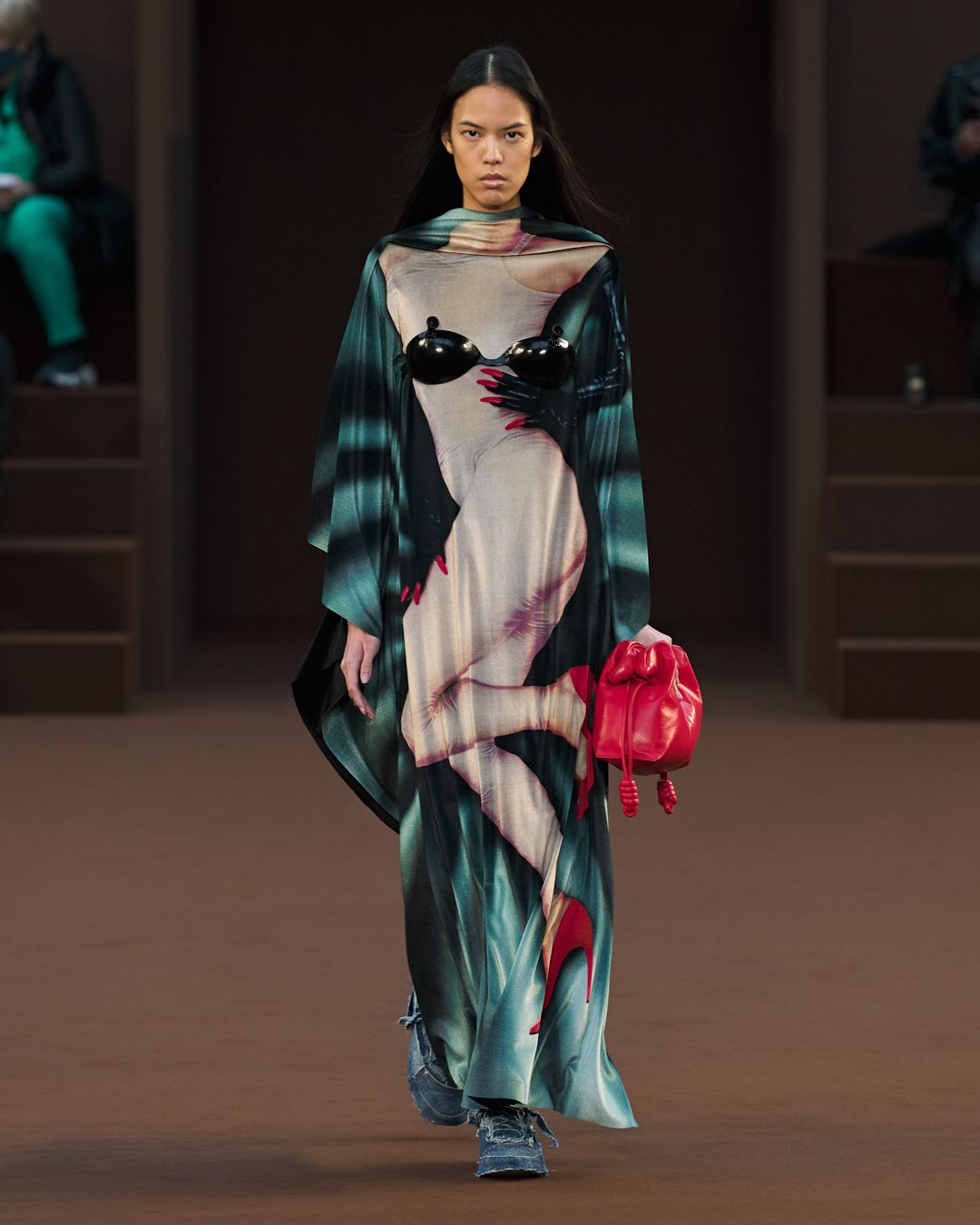Loewe F W22 Metalmagazine 21.jpg