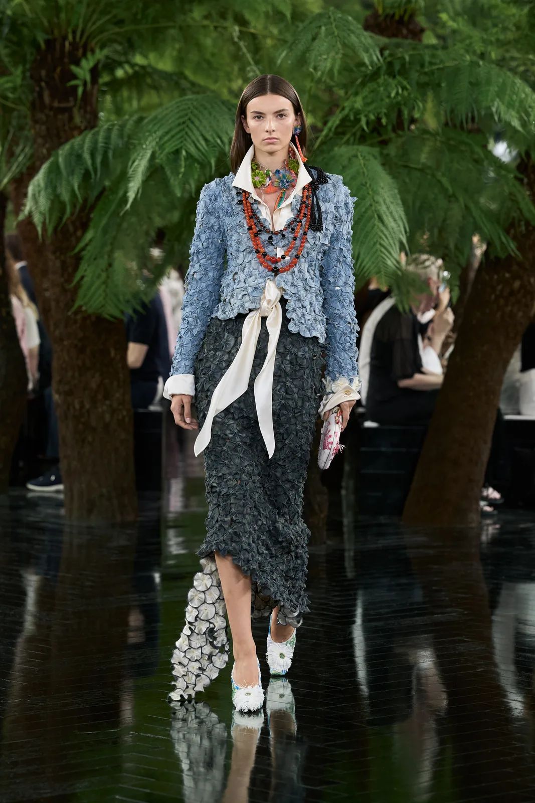 metal-dior-haute-couture-f-w-2026-21.webp