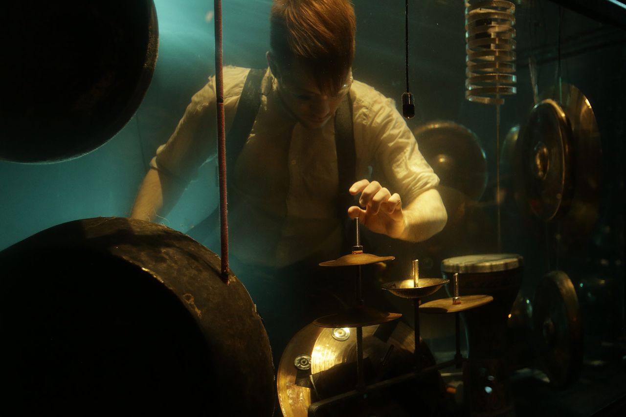 Between Music Aquasonic Metalmagazine 9.jpg
