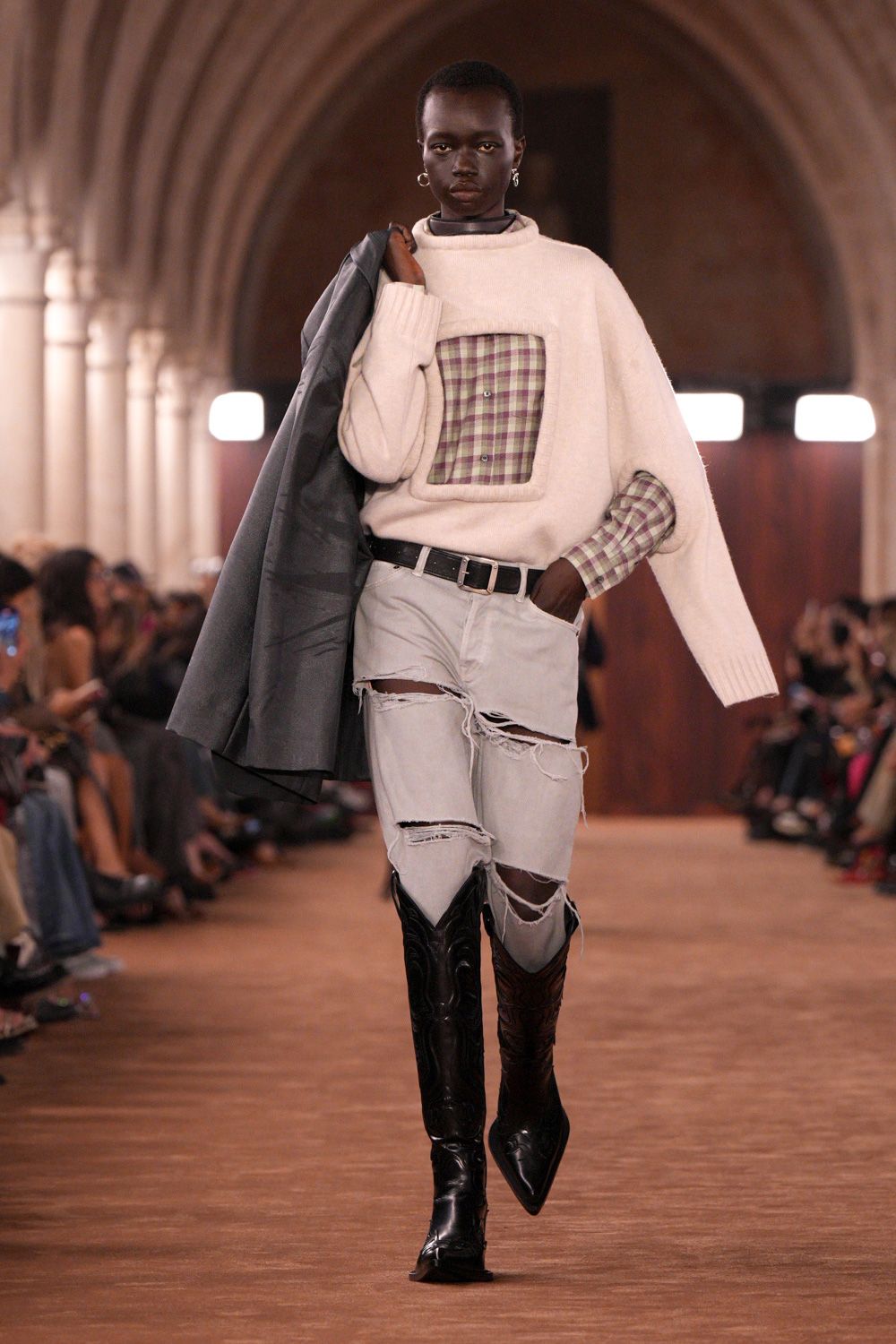 Acne-Studios_SS26_37.jpg
