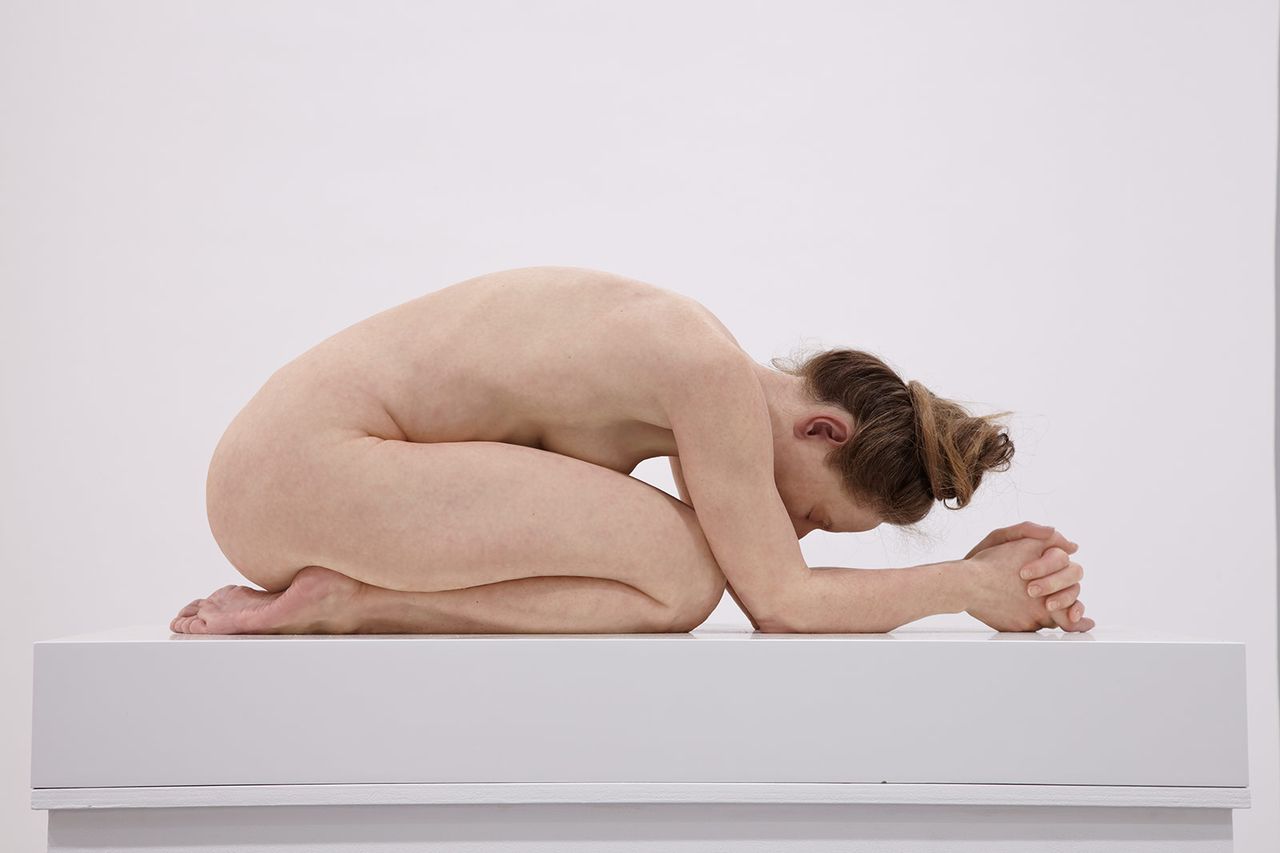 23 Jinks Kneeling Woman A.jpg