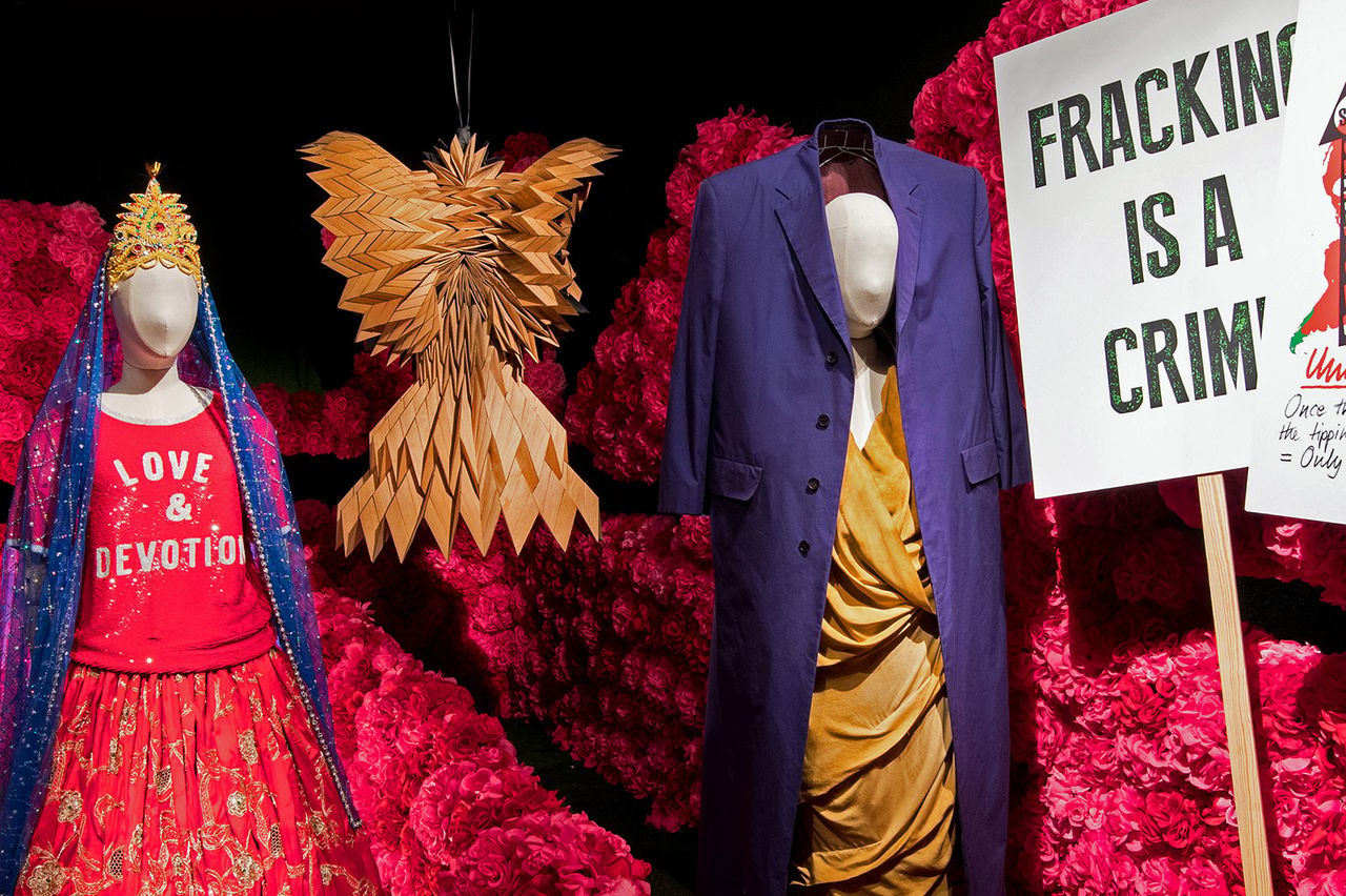 05 a Queen Within Ashish Keta Gutmane Vivienne Westwood Photo Josh Brasted Co Museea.jpg