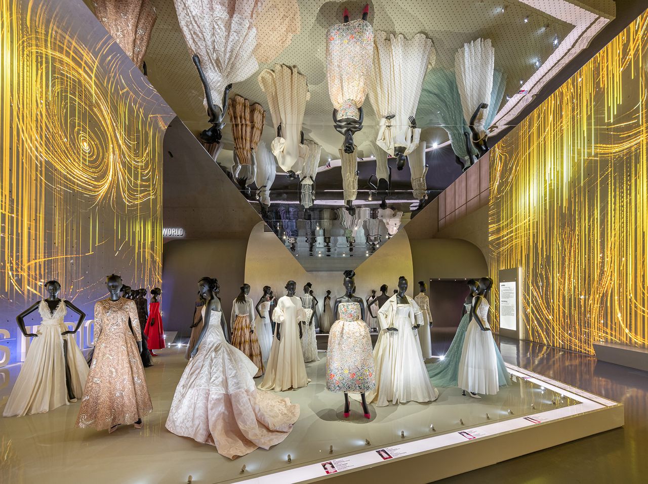 Dior Designers of Dreams Exhibition 2021 Metalmagazine 6.jpg
