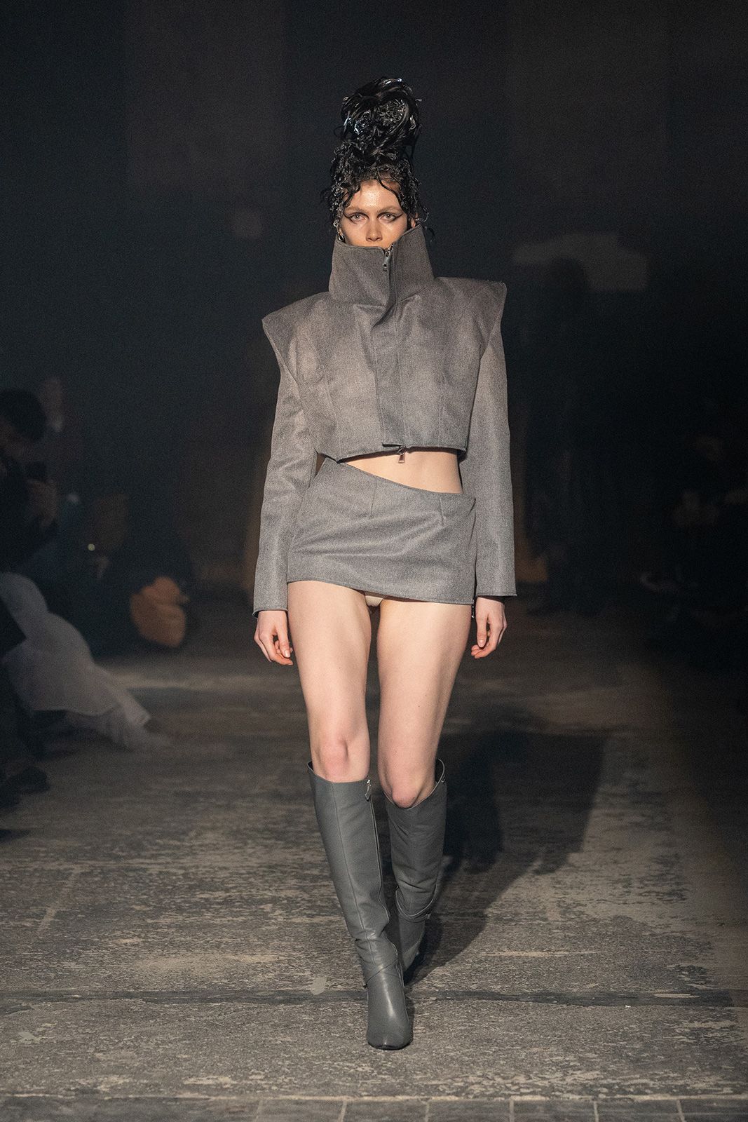 01_Maximilian_Gedra_AW25_by_Andreas_Hofrichter-2.jpg
