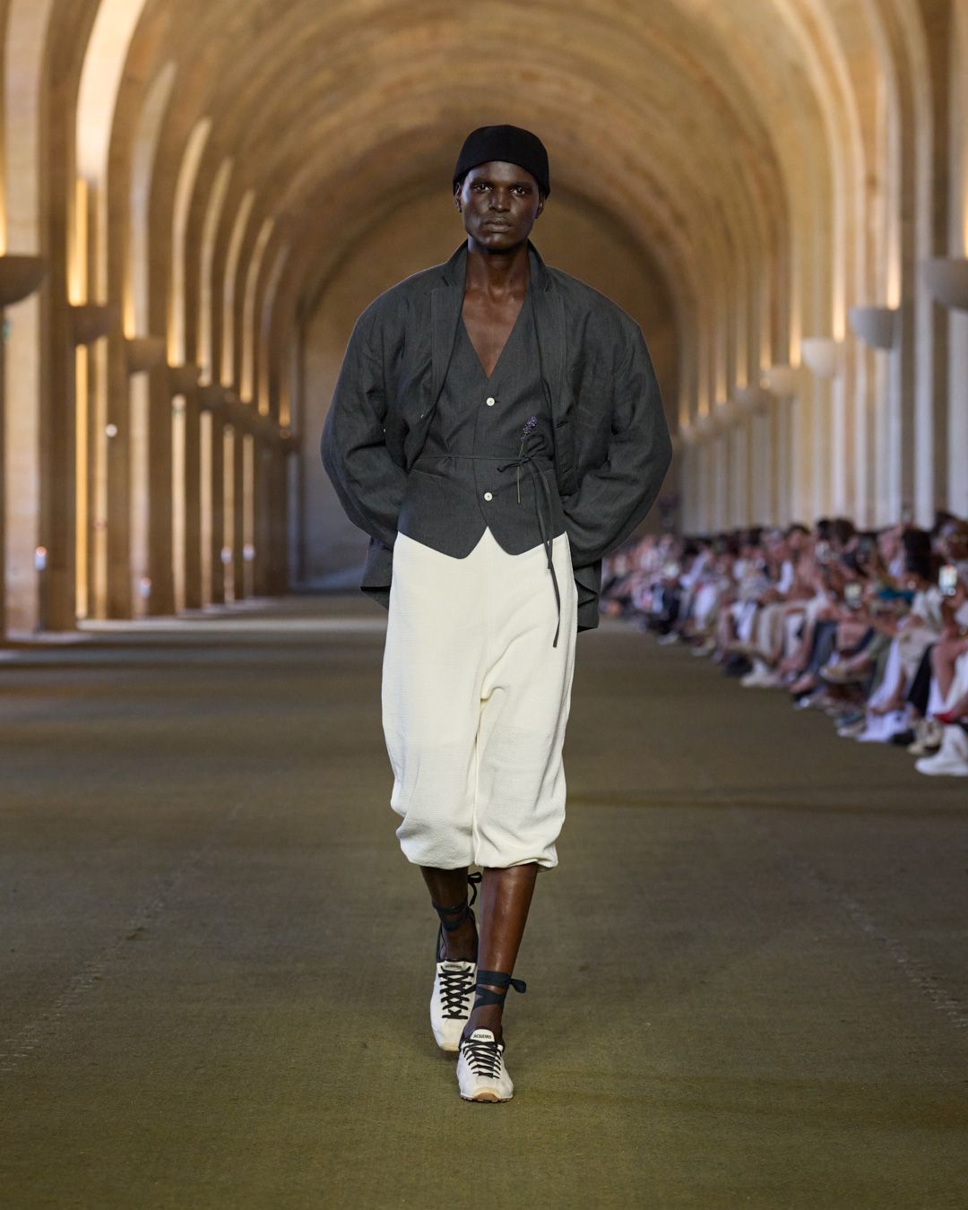 Jacquemus_20.jpg