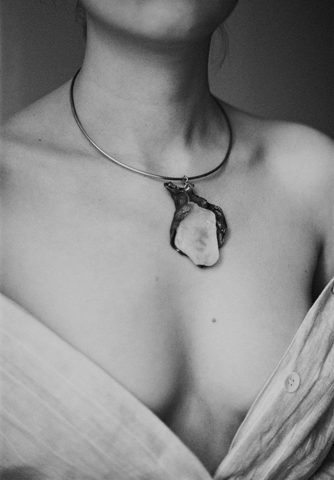 Justine Menard Metalmagazine 3.jpg