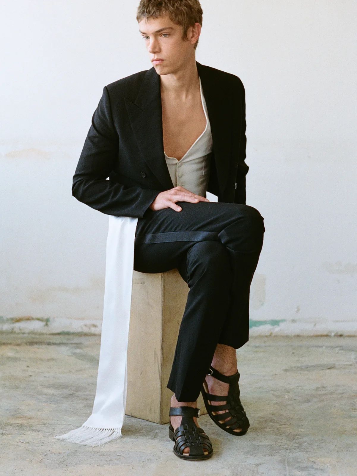 metal-editorial-adriana-cuenca-02.webp
