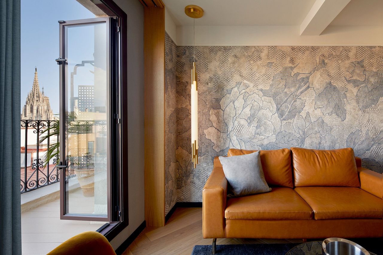 Kimpton Vividora Metalmagazine 6.jpg