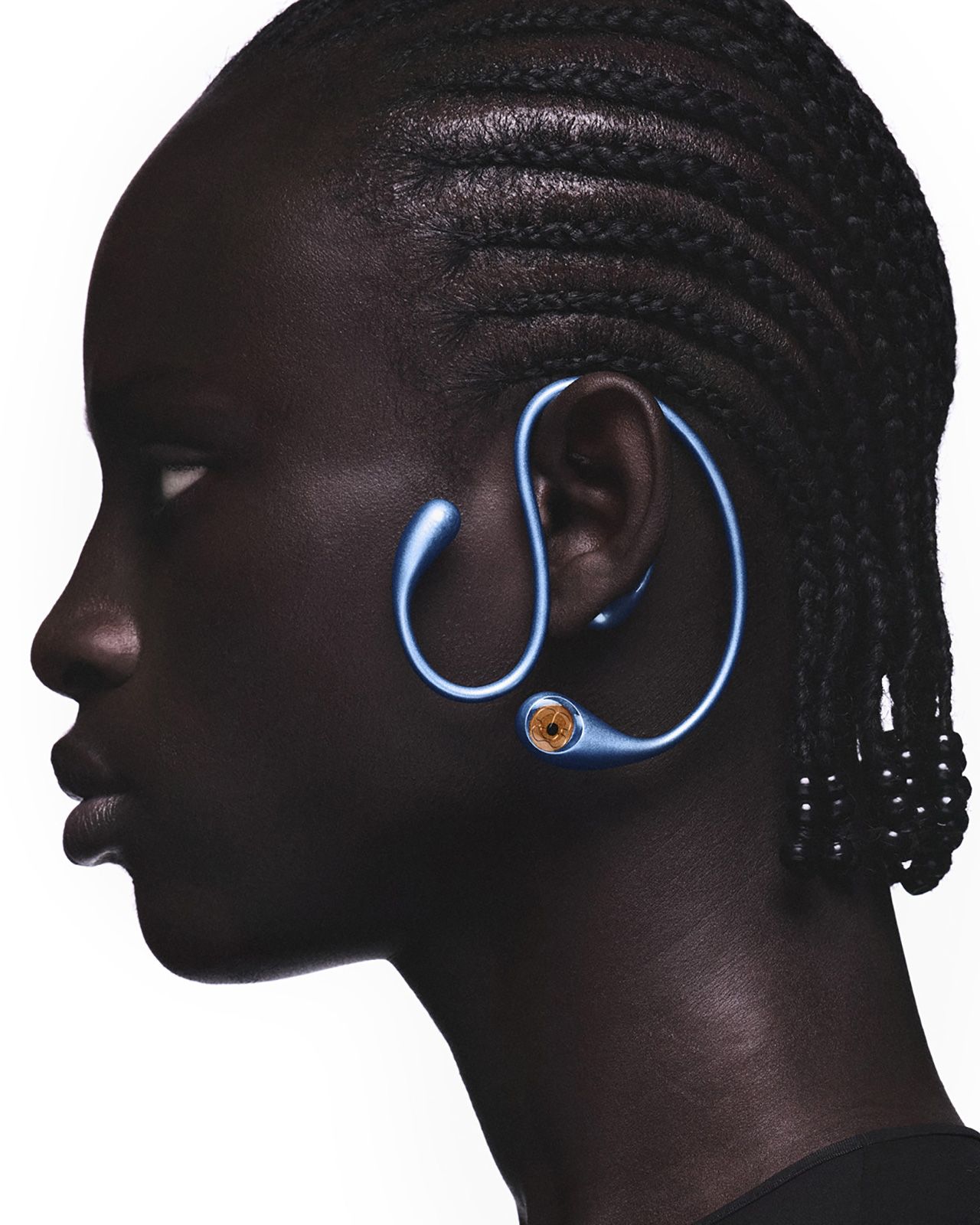 ALTER-EARCUFF-IN-BLUE-01_NOGRAPHIC.jpg